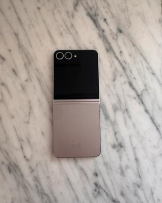 Samsung ZFlip 6 256gb Silver