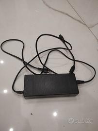 Caricabatterie monopattino elettrico/bicicletta 