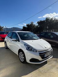 Peugeot 208 BlueHDi 100 Stop&Start 5 porte GT Line