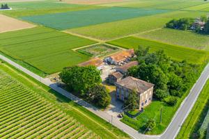 RUSTICO A CAMPOGALLIANO