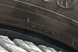 5 Gomme Hankook  225/60 r18 100h