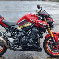 Kawasaki Z900 50th rossa