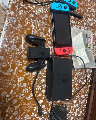 Nintendo switch 3 joystick e 3 giochi