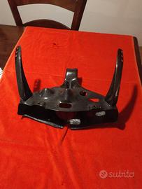 Supporto faro carbonio Ducati 748 916 996 998