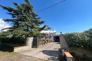 VILLA SINGOLA A APRILIA