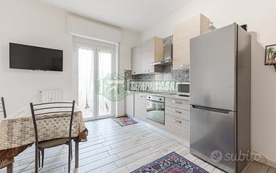 TRE LOCALI RISTRUTTURATO