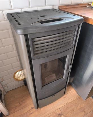 Stufa a pellet Cleo Superior 