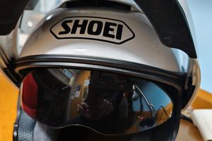 casco modulare Shoei