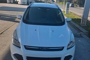 Ford Kuga Titanium km certificati