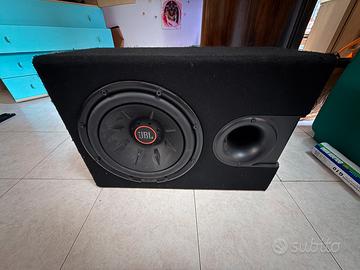 Subwoofer JBL+amplicatore+cavi