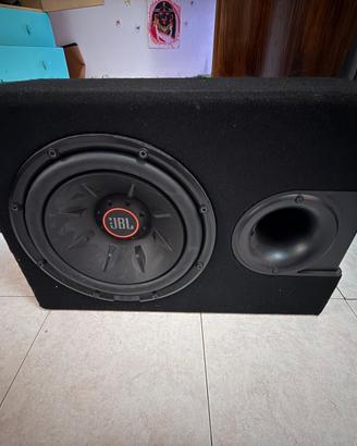Subwoofer JBL+amplicatore+cavi