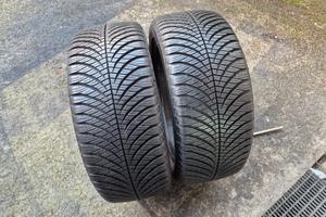 2 gomme 4 stagioni GOODYEAR 225/45/17 OTTIME