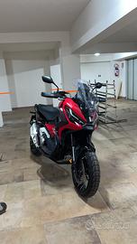 Xadv 750
