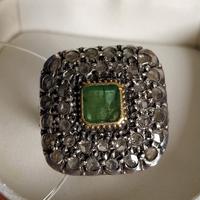 Antico anello oro argento diamanti smeraldo