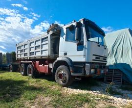 Iveco trakker 380 tre assi ribaltabile