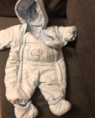 Tuta bambino con manopole e piedini che si staccan