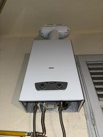 Scaldabagno a gas Ariston funzionante