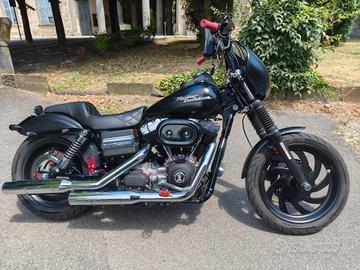 Harley Davidson Dyna street bob 