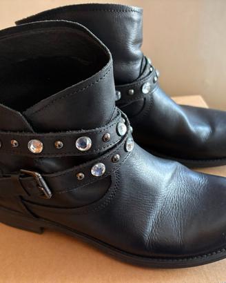 Bikers donna in pelle Bata n. 40