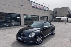Volkswagen Maggiolino Cabrio 1.6 tdi Design 105cv 