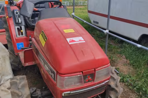 Trattorino Mitsubishi MT 205