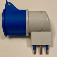 Adattatore con spina 230V / 16A