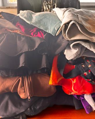 Lotto abbigliamento donna
