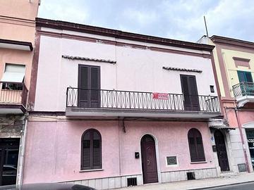 SAN GIORGIO Primo piano con ingresso Indipendente