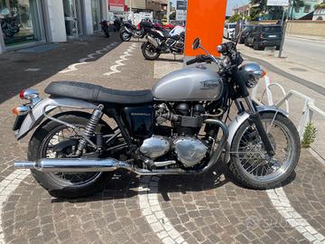 Triumph Bonneville - 2009
