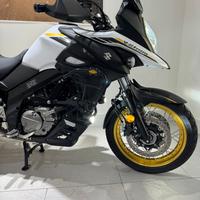 SUZUKI V-Strom 650 DL V strom