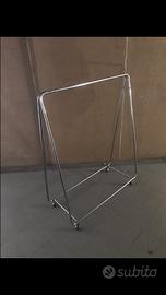 Carrello espositore in acciaio con ruote