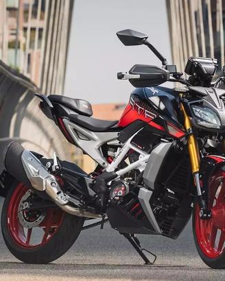 Tvs RTR 310 LA NIKED CHE NON TI ASPETTI
