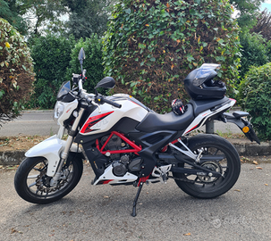 Benelli BN251 ABS