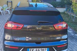Kia Niro full Hybrid cambio automatico 