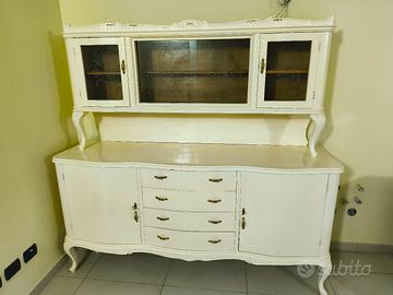 mobile vintage con vetrina 