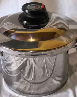 PENTOLA A PRESSIONE AMC 4,2LITRI