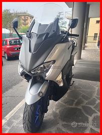 Yamaha tmax 530 sx*passaggio incluso*garanzia/rate