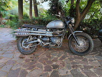 Triumph scrambler EFI