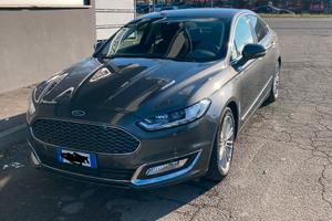 Ford mondeo vignale sedan