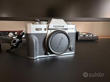 Fujifilm X-T20 + Fujinon 35mm f/2 WR + Fujinon 16m