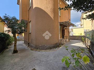 CASA INDIPENDENTE A FIUGGI