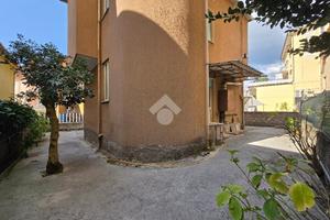 CASA INDIPENDENTE A FIUGGI