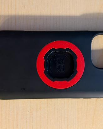 Quad Lock MAG Case iPhone 16 Pro Max, anello rosso
