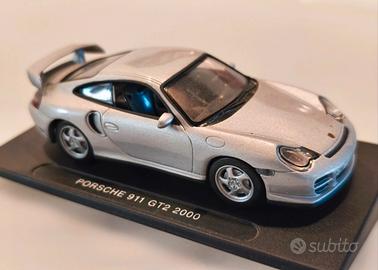 Porsche 911 GT2 1/43