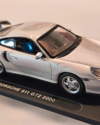 Porsche 911 GT2 1/43