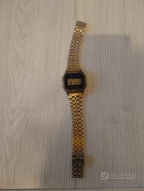 orologio Casio retro gold 