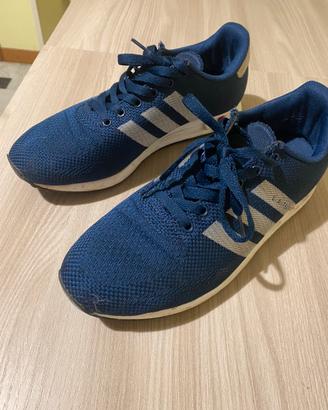 La trainer blu