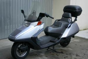 Honda cn 250
