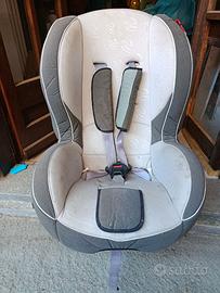 Seggiolino auto