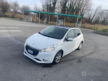 Peugeot 208 1.4 automatica euro 5